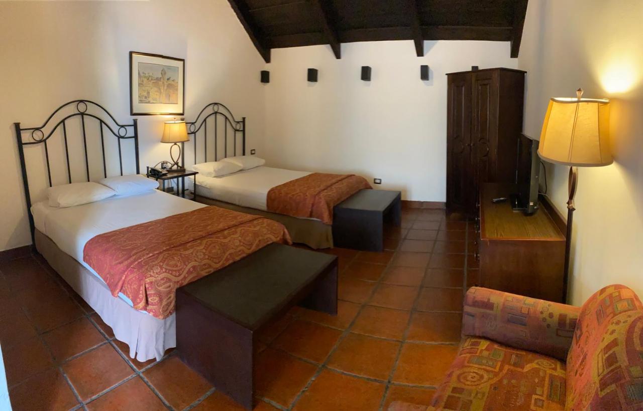 Villa Colonial Antigua Exterior foto
